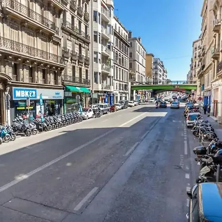 Au Coeur De Centre-ville De *